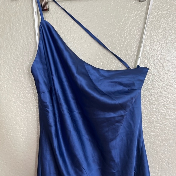 Flirtatious Evenings Blue Satin Asymmetrical Backless Maxi Dress - Picture 4 of 6